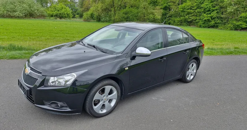 samochody osobowe Chevrolet Cruze cena 21900 przebieg: 226000, rok produkcji 2011 z Sułkowice